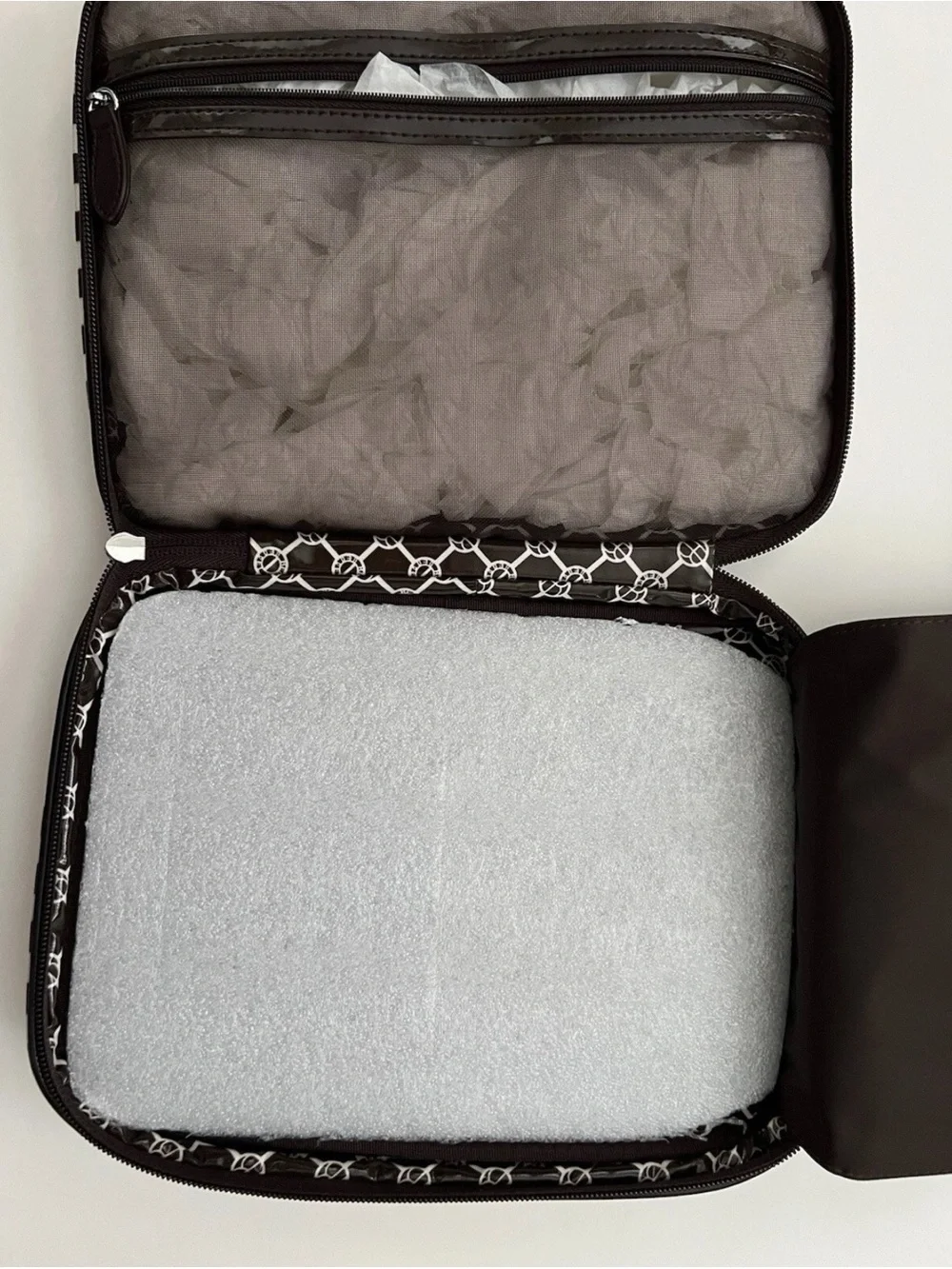 Henri Bendel Brown & White centenial Stripe Cosmetic/brush Case